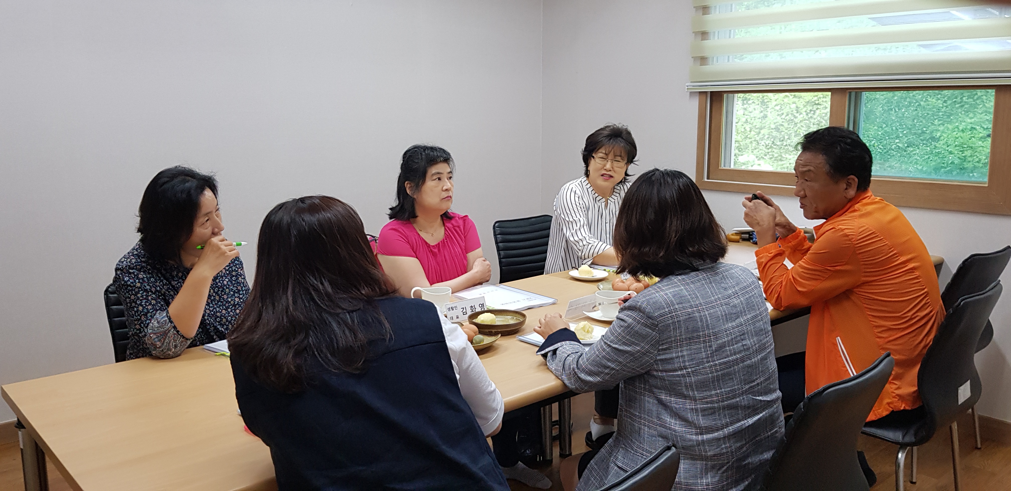 시설운영위원회는 시설운영 등의 발전방향에 대한 제안 및 심의하는 역할을 수행하고 있습니다.